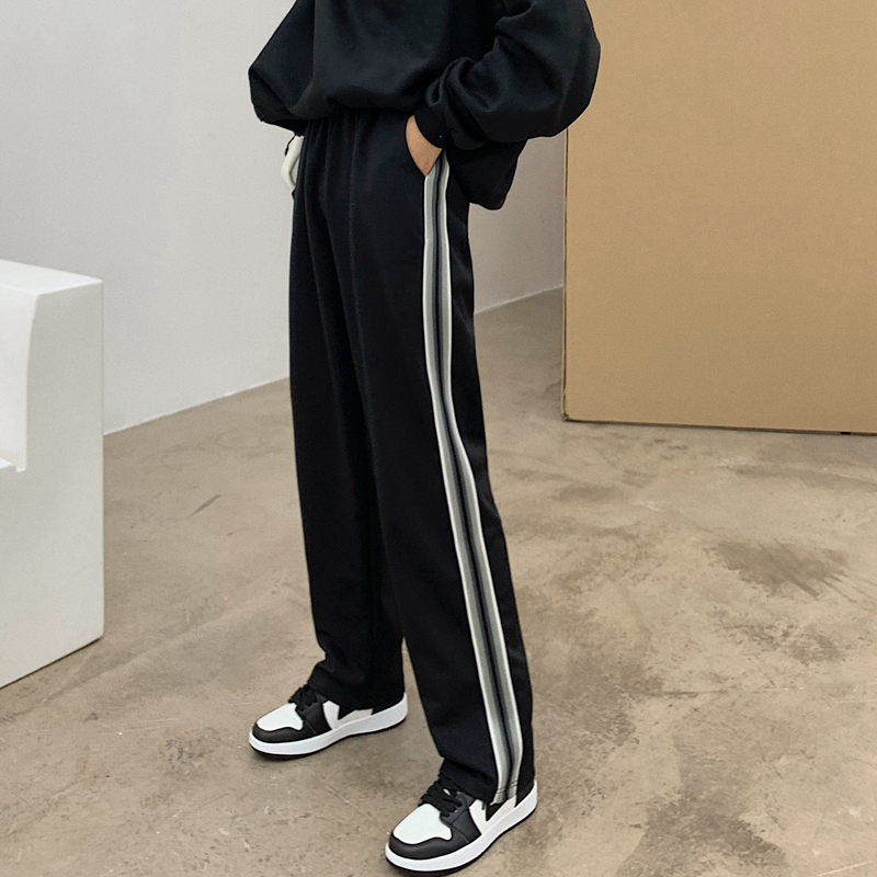 Quần Thể Thao Ống Rộng Phối Sọc Cá Tính Trẻ Trung