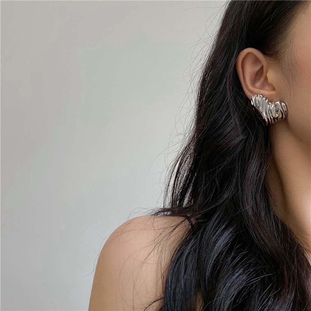 Bông tai hình trái tim bằng hợp kim nhiều màu sắc phong cách Hàn Quốc thời trang cho nữ