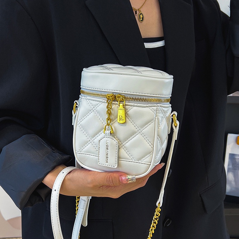 Túi Đeo Chéo Màu Đen Đính Kim Cương Giả Thời Trang Cho Nữ