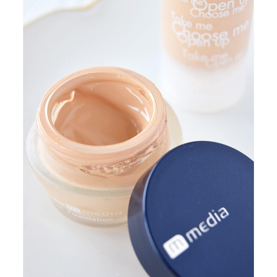 Kem Nền Kanebo Media Cream Foundation PO-B1 OC-C1