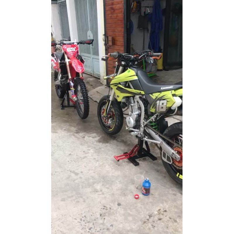 Nước tẩy rỉ sét Okay