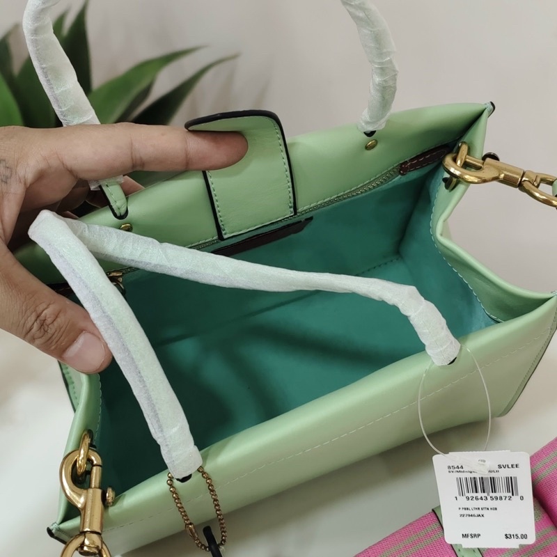 Túi Coach tote cashin 22 C8544 sẵn sale