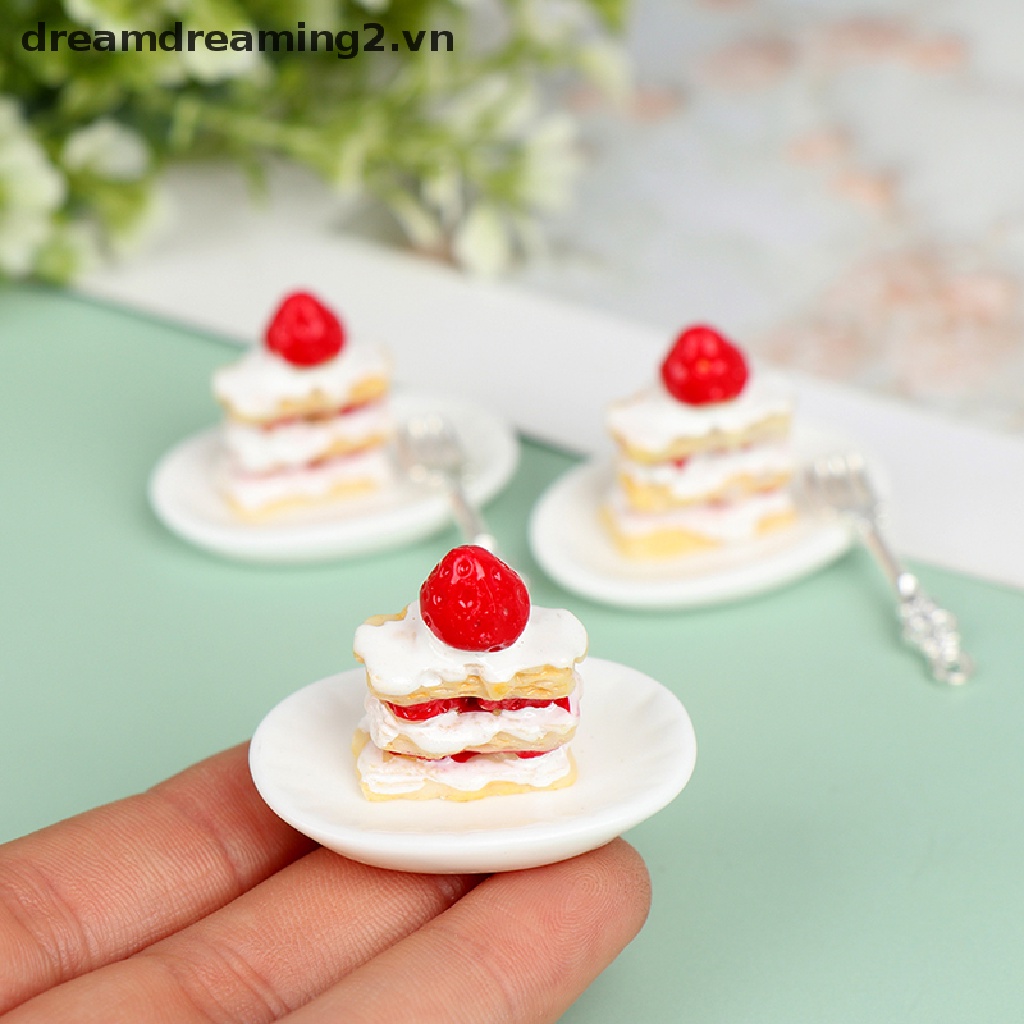 1 Bộ Nĩa Dâu Tây Trang Trí Nhà Búp Bê