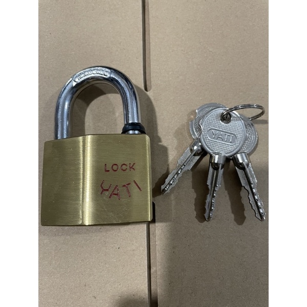 Ổ Khoá Đồng Yati 40mm - Chìa 4 Chấu