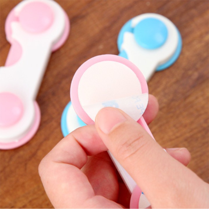 Đai Khóa cài tủ thông minh chống kẹp tay bảo vệ an toàn cho bé chốt giữ tủ lạnh youngcityshop 30.000