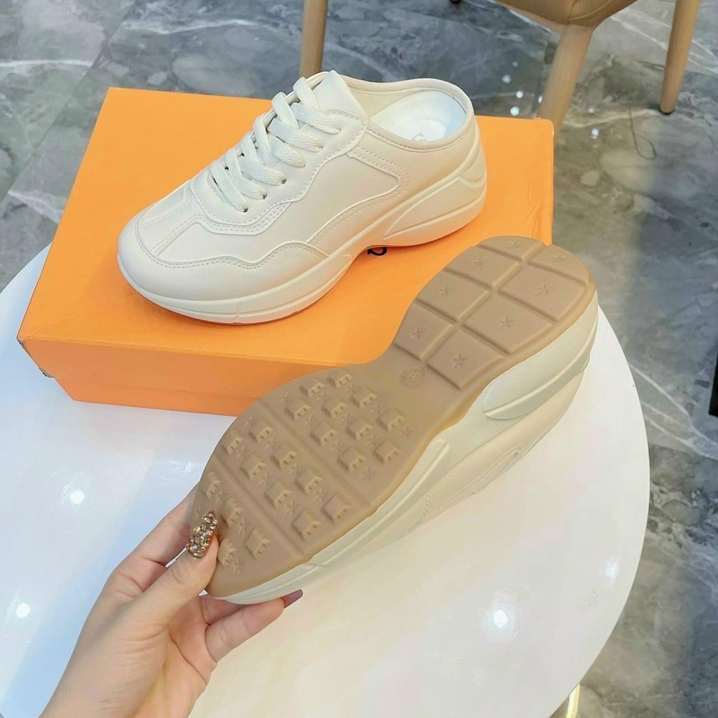 Sục GC Nữ Trơn Siêu Đẹp