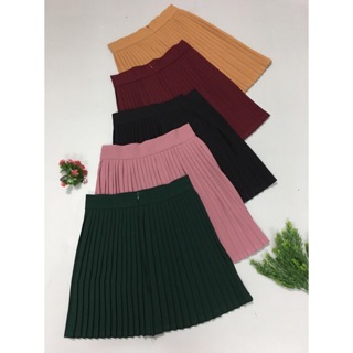 Chân váy dập ly ngắn