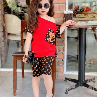 Sỉ bộ siêu chất ngố