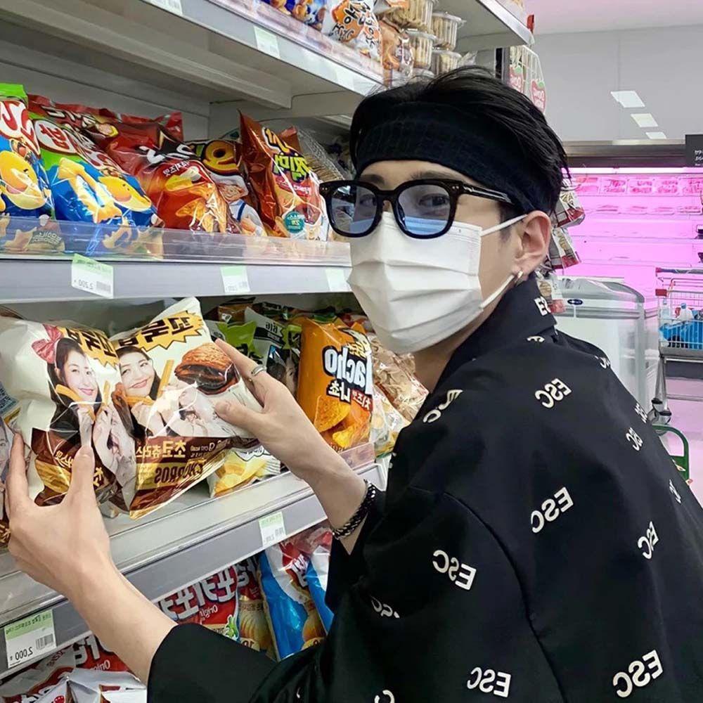 Kính Mát Vuông Nhiều Màu Đen Chống Tia UV400 Phong Cách Vintage