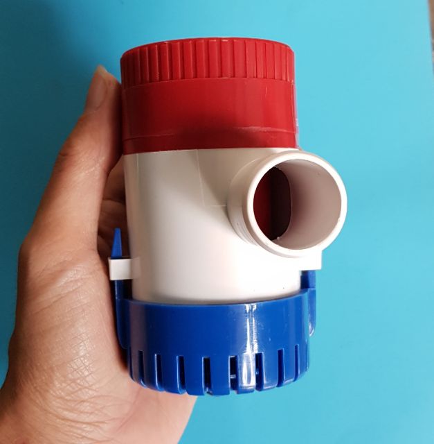 Máy bơm nước 12V bơm đáy tàu thuyềb công suất cao 4100 lít/giờ 1100GPH