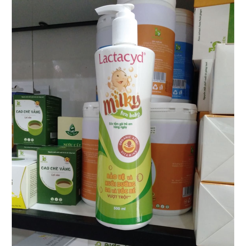 Sữa tắm lactacyd
