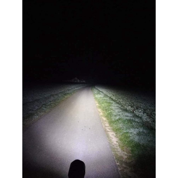 Đèn pin siêu sáng Sofirn C8F V2.0 3* Cree XPL 3500 lumen