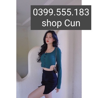 Áp croptop dài tay khoét eo, thời trang