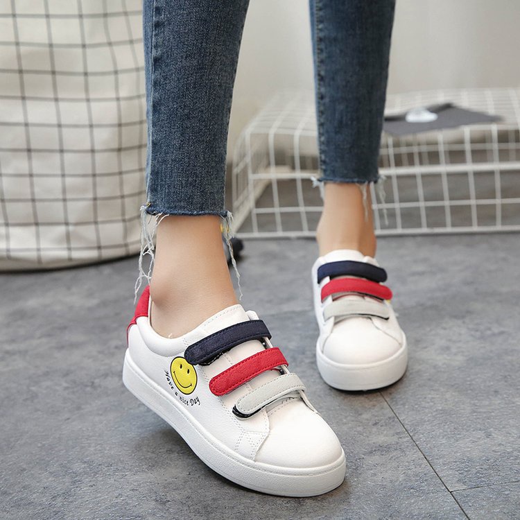 Giày thể thao đế bằng thoáng khí khóa dán phong cách harajuku Nhật Bản dễ thương dành cho nữ