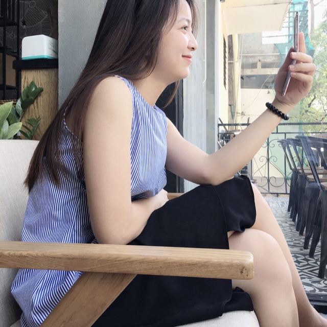 Áo kẻ xanh kiểu zara