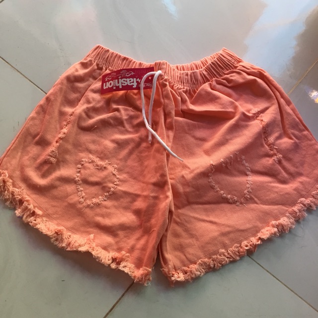 Quần jean đùi (chụp thật) | BigBuy360 - bigbuy360.vn