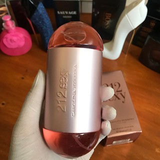 Nước hoa carolina hererra hoa 212 sexy 100ml hàng hải quan