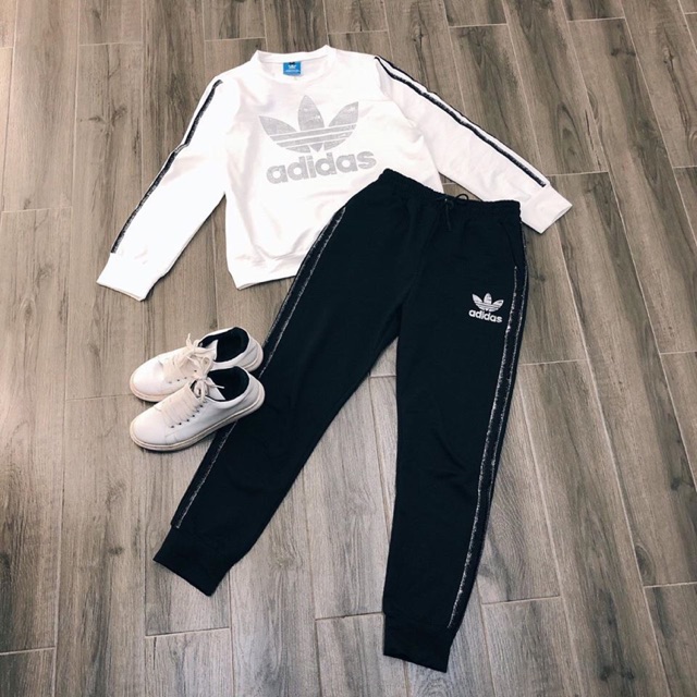 Bộ adidass dư xịn