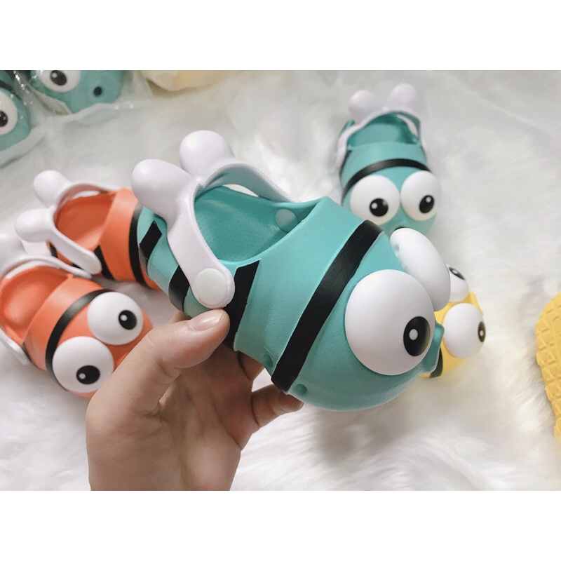 Dép rọ chất liệu EVA siêu nhẹ an toàn cho bé trai và gái đi hàng ngày, đi biển siêu dễ thương💕