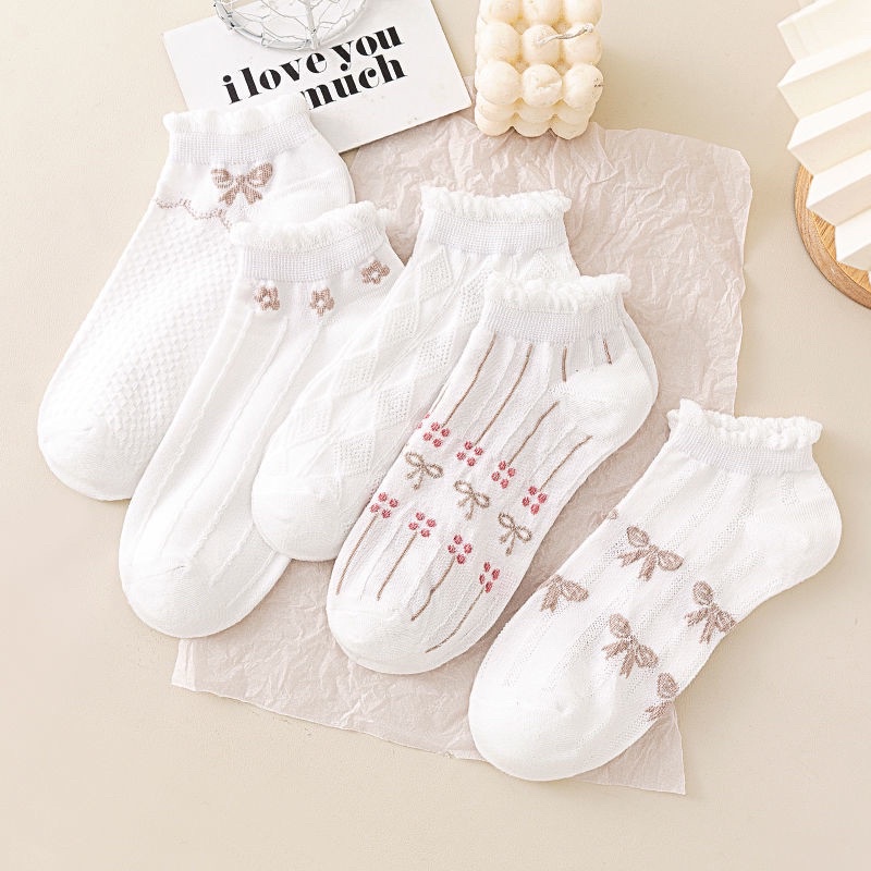 Set 5 Đôi Tất Nữ Tone Trắng Hoạ Tiết Hình Nơ Hồng Vintage Dễ Thương