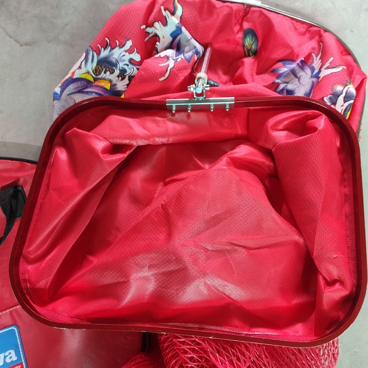 rọng đựng cá daiwa catbon hàng cao cấp siêu to khổng lồ