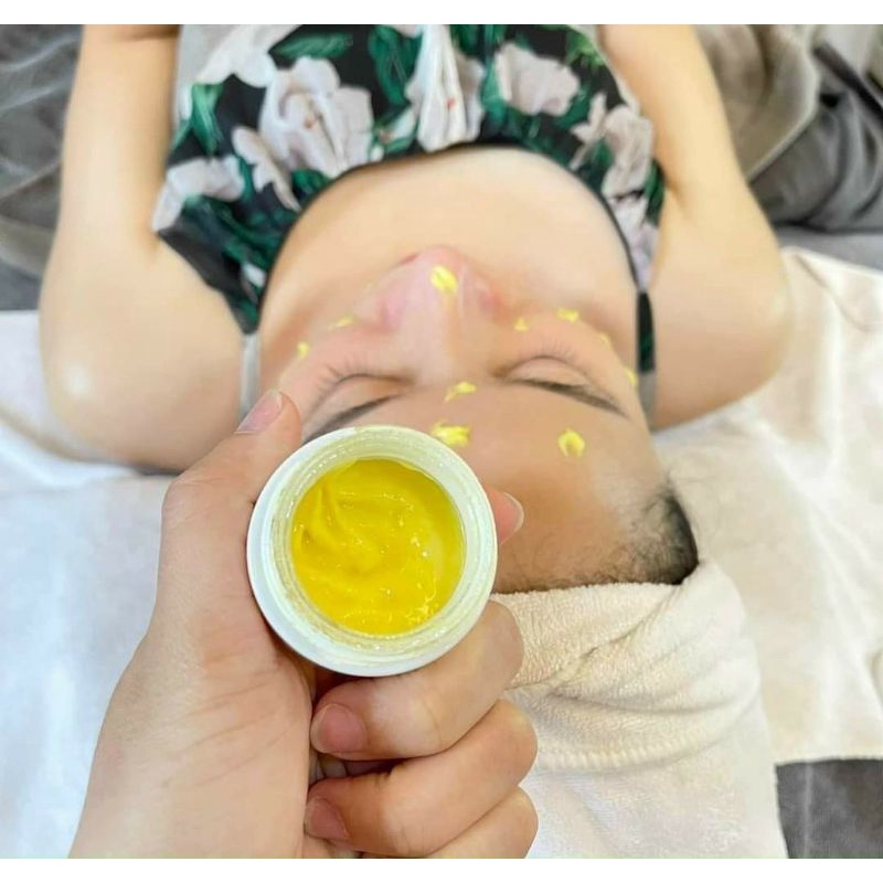 Kem Peel Vitamin A 5% Innoaesthetics Tái tạo đều màu da giảm thâm mụn