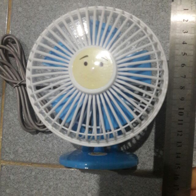 Quạt mini cute nhất quả đất