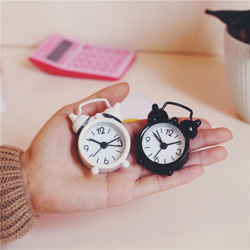 Đồng hồ báo thức mini bằng kim loại xinh xắn dễ thương phong cách Hàn Quốc