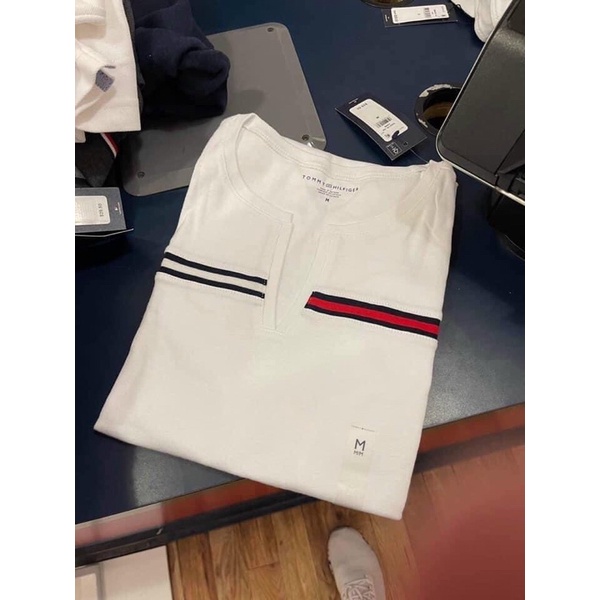 Áo Thun Nữ Size L có 2 màu trắng đen