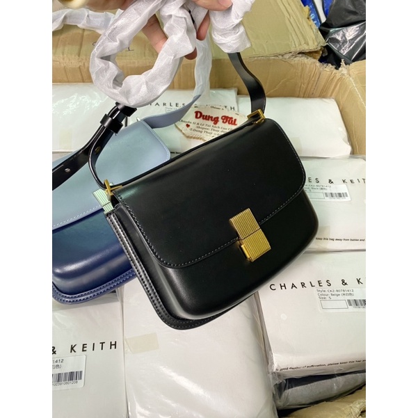 Túi Đeo Chéo Nữ Form Cứng Cáp Chất Da Mịn Láng