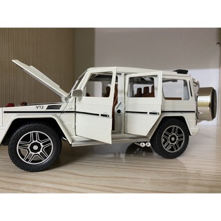 Mô hình xe Mercedes G63 tỷ lệ 1:24