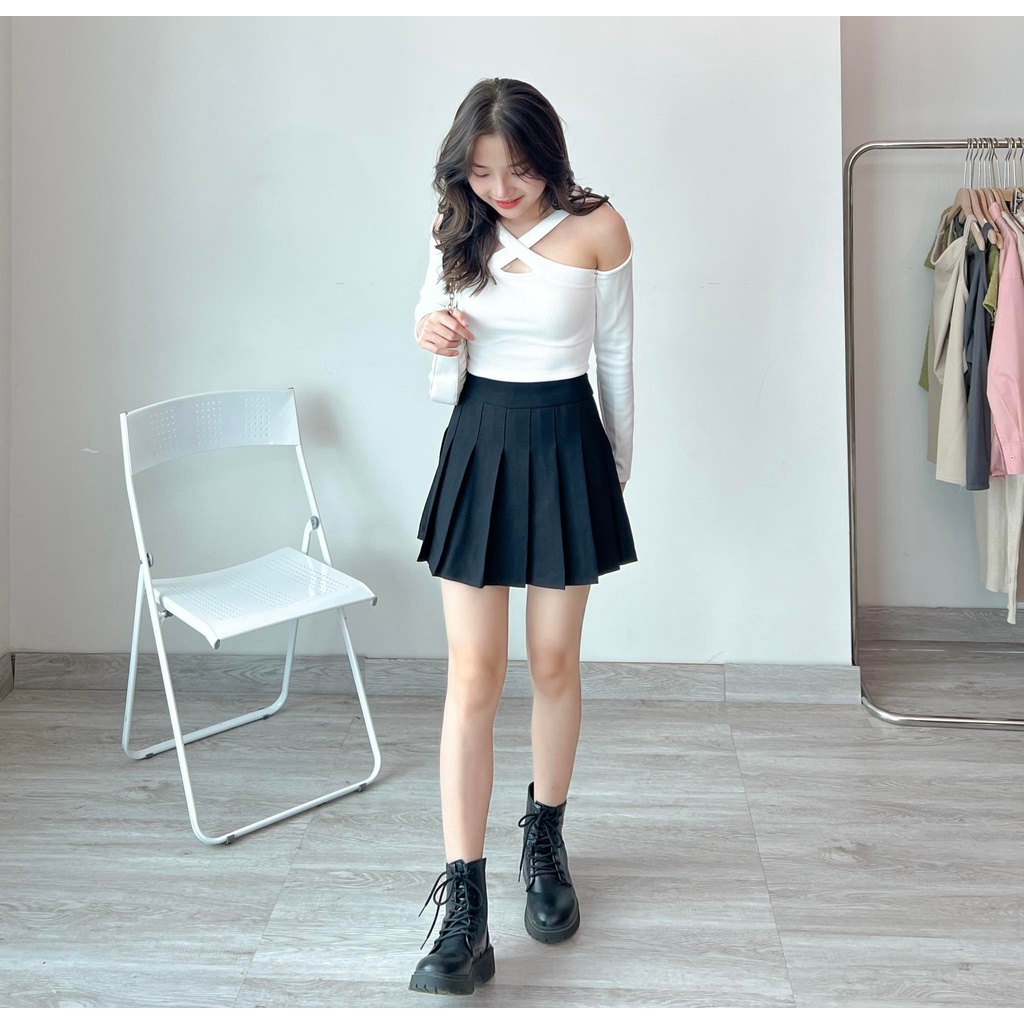 Áo croptop gân  trễ vai đen chéo thời trang Miho house