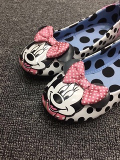 Giầy micky bé gái