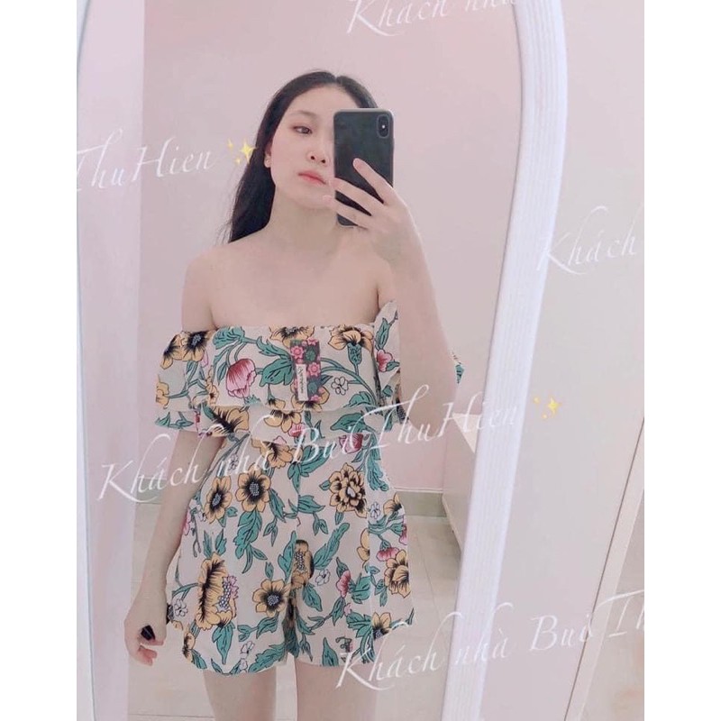 Jum hoa trễ vai siêu hot