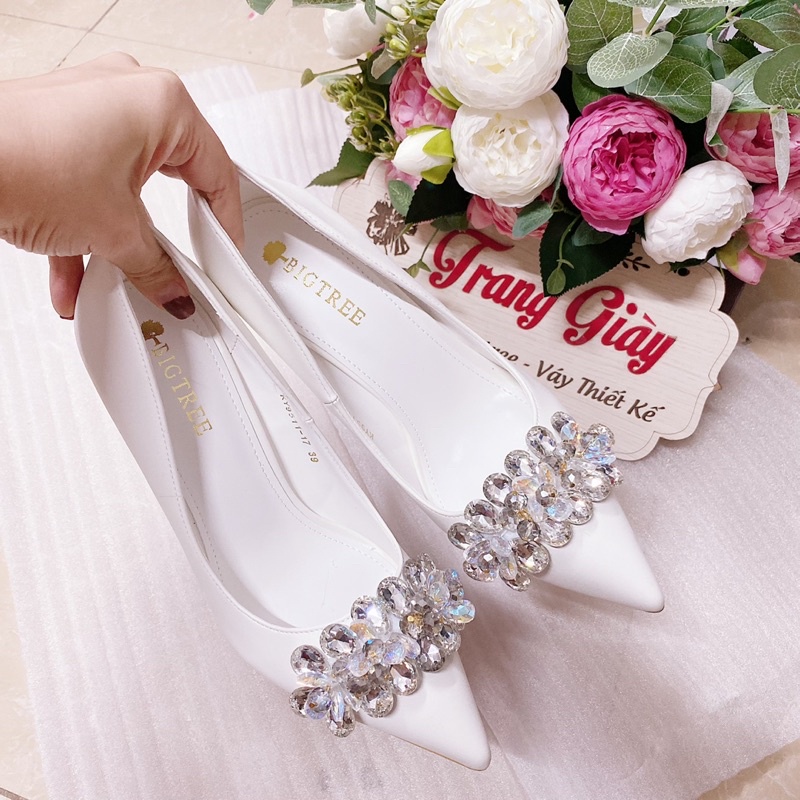 GIÀY CƯỚI THIẾT KẾ ĐÍNH ĐÁ RUBY CAO CẤP CÓ SẴN HÌNH THẬT