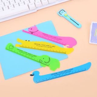 Thước kẻ voi chuột mèo