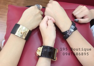 Vòng tay HM da rắn khoá cài