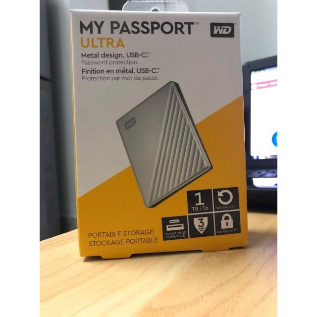 Ổ Cứng Di Động WD My Passport Ultra 1TB . HỘP XẤU