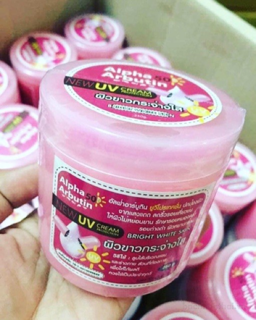 Kem dưỡng trắŉg da chốnǥ nắng Alpha Arbutin SPF 50+ New UV Cream Protection hủ 250g
