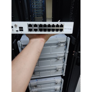 Thiết bị Router Cân Bằng Tải 2 WAN - 14 Cổng Lan Fortinet 90D - Tải 200 IP