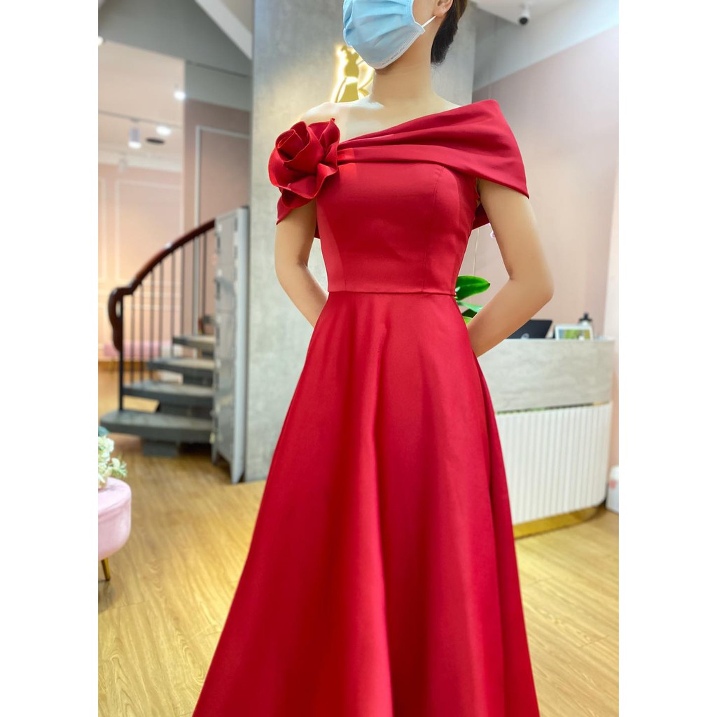 BỐNG MAXI SHOP - DC776 - Váy Cưới Trễ Vai Hoa Phi Nhật