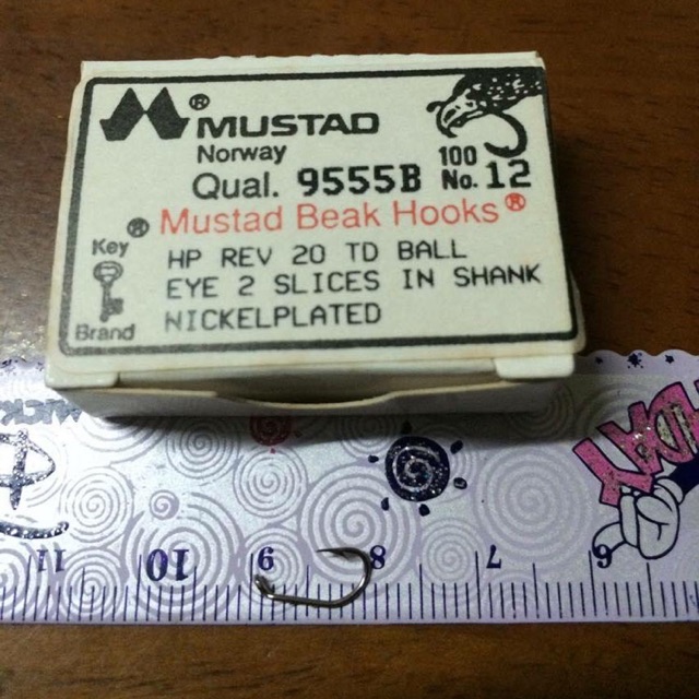 Lưỡi câu Mustad có ngạnh lưng 9555B- size 12