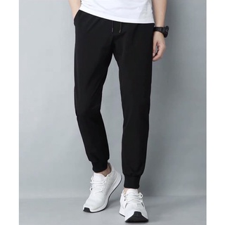 Quần Jogger đen trơn mùa hè