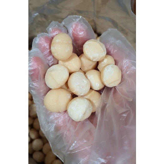 Nhân mắc ca Úc sấy nguyên hạt size hạt to, độ ẩm dưới 1.7%