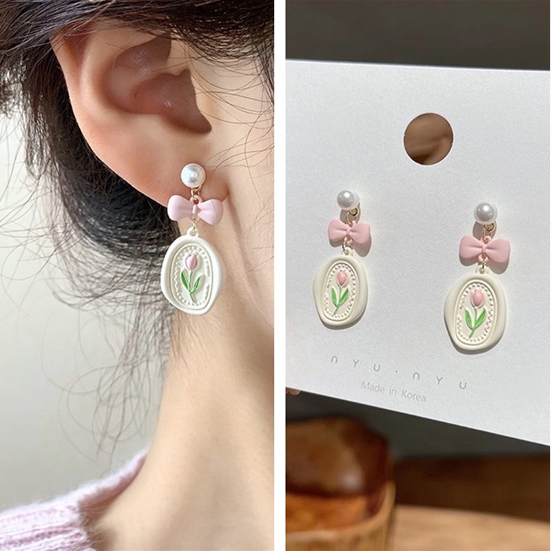 Đôi Bông Tai Hoa Tulip Thời Trang Hàn Quốc