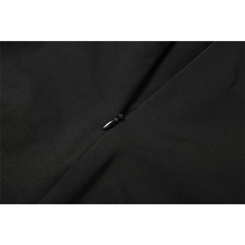 Bộ Áo Liền Quần Sát Nách Cổ Cao In Chữ Thời Trang Cho Nữ