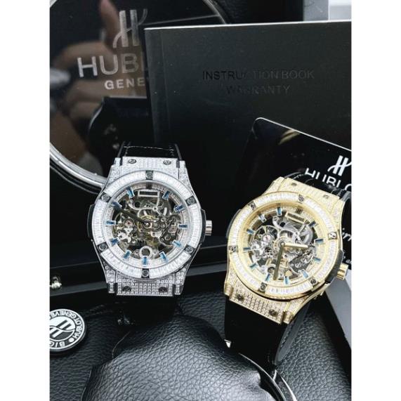 Đồng hồ cặp 2 chiếc nam máy cơ. HubIot size 42mm bảo hành 5 năm.