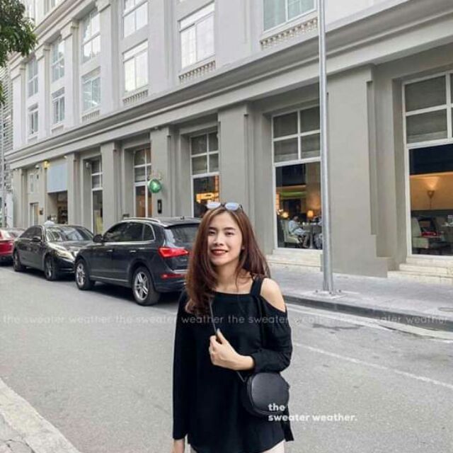 ÁO LỆCH VAI SALE SHOCK