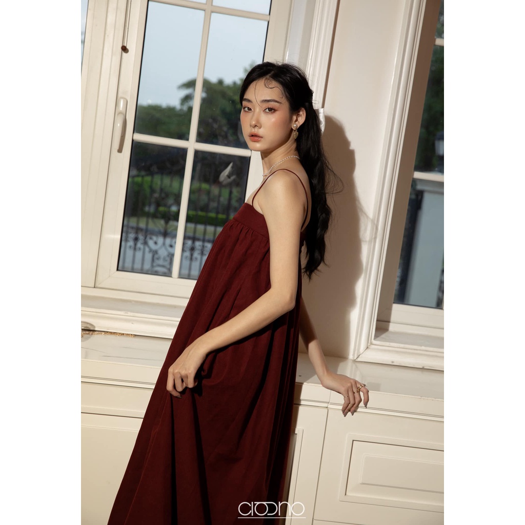 CIGNO-Đầm 2 dây dài xoè VELVET