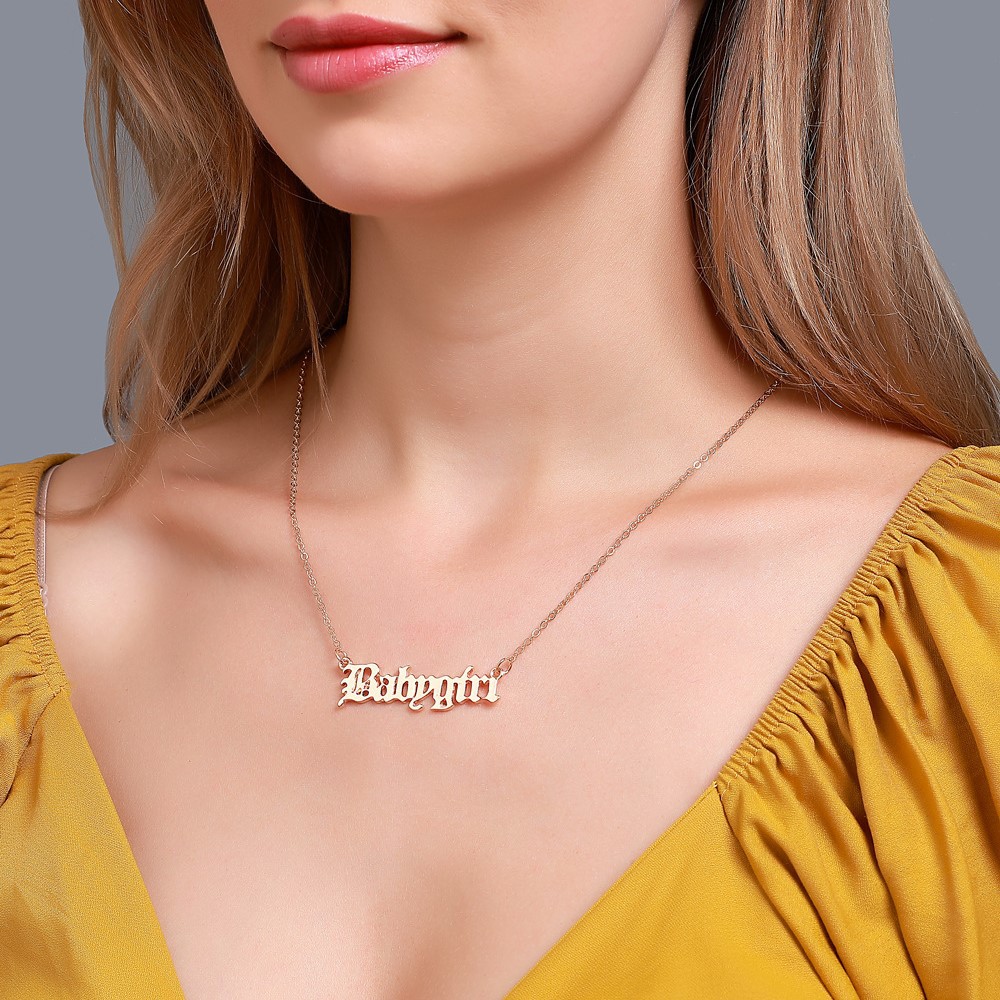 Dây chuyền in chữ Babygirl phong cách Hàn Quốc đơn giản